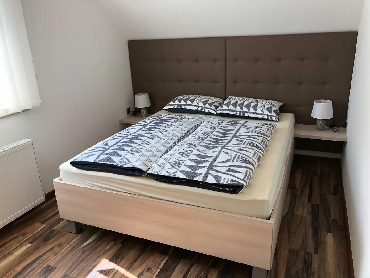 Apartmaji Dolgi Most Hotel Ljubljana