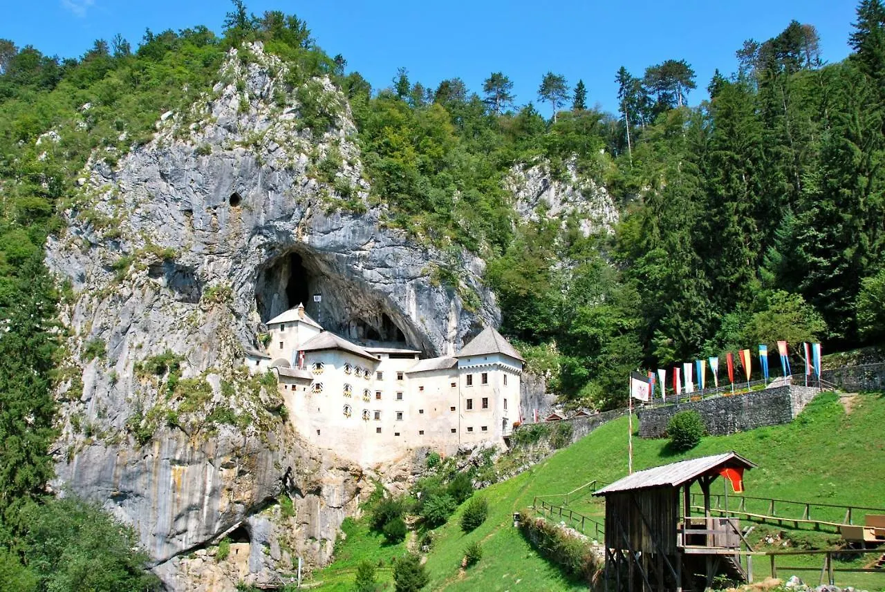 Apartmaji Dolgi Most Hotel Ljubljana 0*,  Slovenia